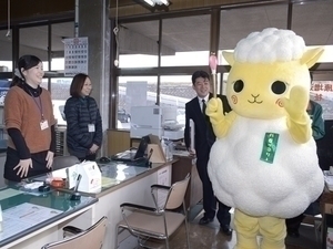第64・65・66・67・68号 車椅子贈呈(福岡県小竹町へ)