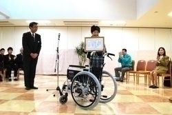 第23号 車椅子贈呈式